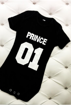 Чорно-білий боді для хлопчика з номером 01